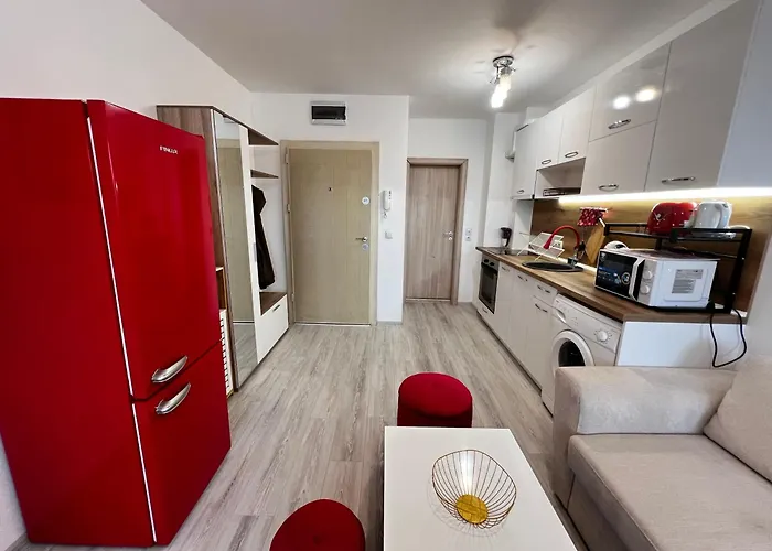 Lejlighed Warsaw Cozy Near Unss And Nsa With Balcony Sofia