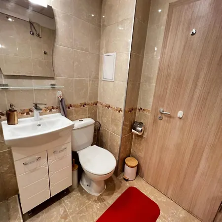 Warsaw Cozy Near Unss And Nsa With Balcony صوفيا