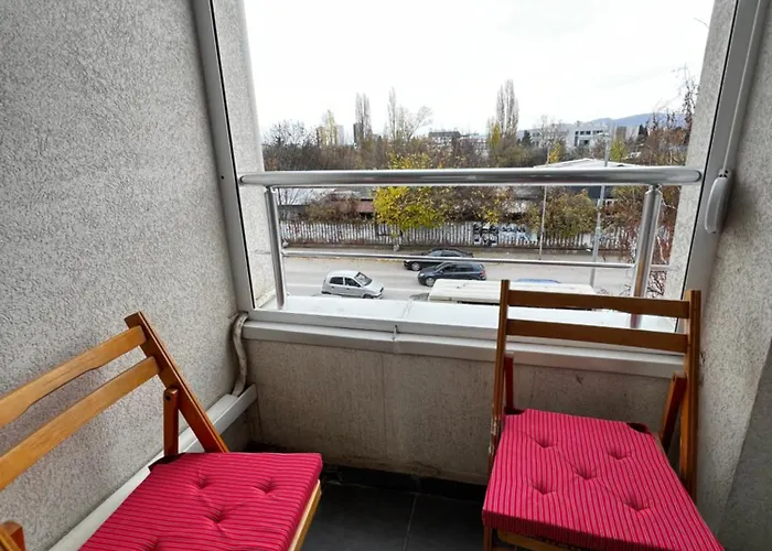 Warsaw Cozy Near Unss And Nsa With Balcony *