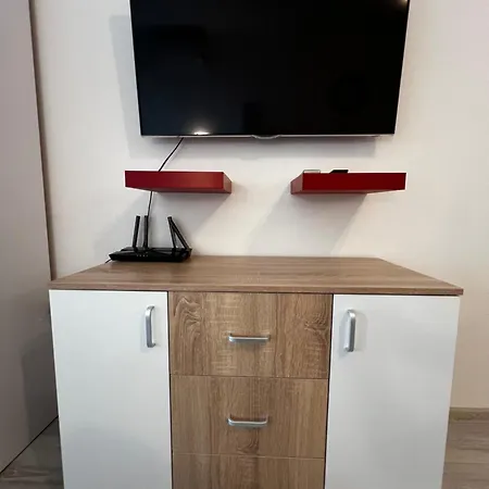 아파트 Warsaw Cozy Near Unss And Nsa With Balcony 소피아